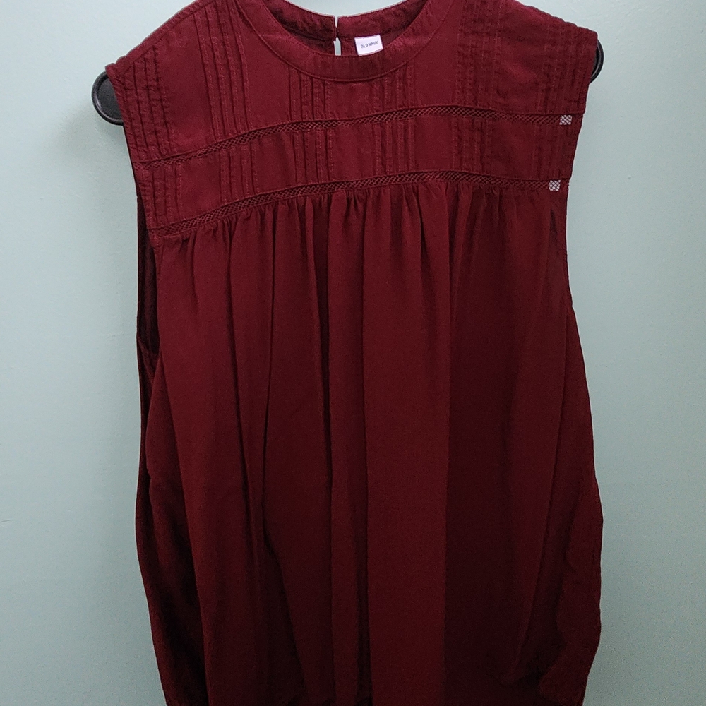 Old Navy Wine Red Sleeveless Pintuck Yoke Top